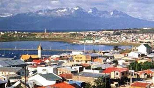 https://d3r8gwkgo0io6y.cloudfront.net/upload/el calafate2.jpg